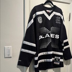 Mitchell & Ness Paper Planes Black and White Hockey-Inspied Jersey